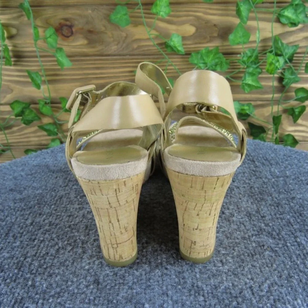 Nine West Women's 7Samata Ankle Strap Beige Leather Sz 8 Medium Gently Used 2025